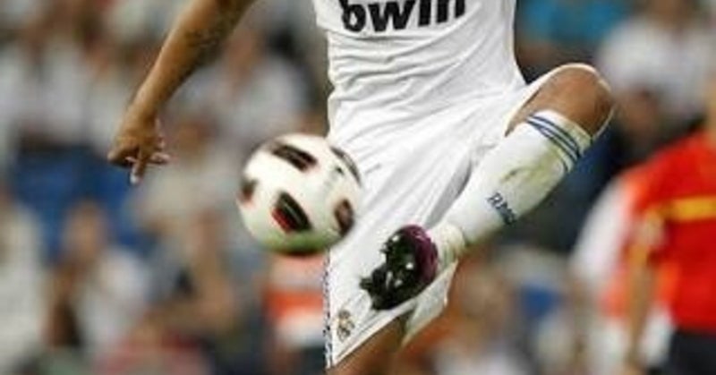 ファーストタッチ のコツ Fc Real 埼玉のジュニアサッカースクール チーム ファーストタッチ のコツ Fc Real 埼玉のジュニアサッカースクール チーム