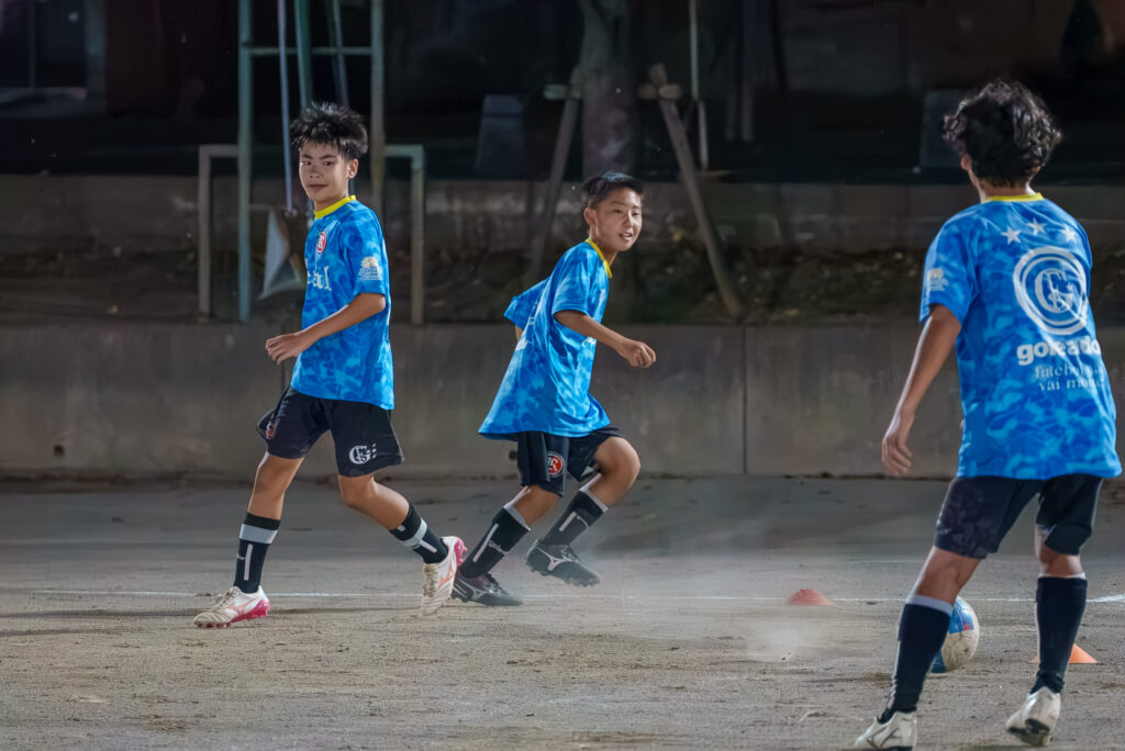 FCリアル　サッカー　埼玉県サッカー　少年サッカー　中学生 ジュニアユース