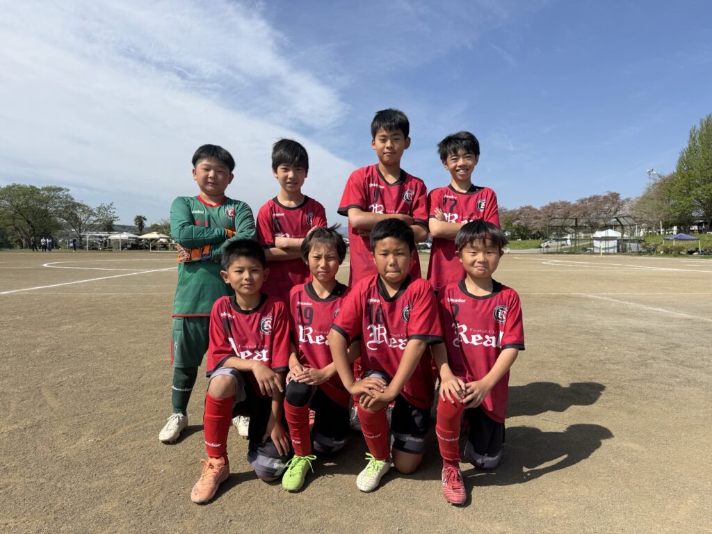 FCリアル　サッカー　少年サッカー　女子サッカー　4種リーグ