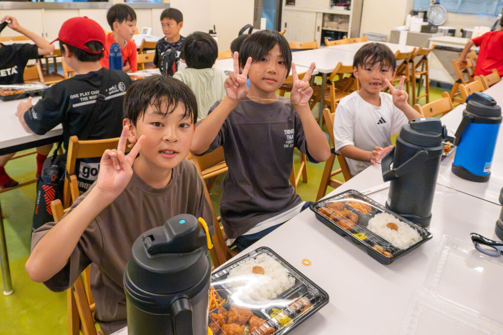 FCリアル サッカー 埼玉県サッカー リアルサマーキャンプ 夏合宿 少年サッカー 女子サッカー