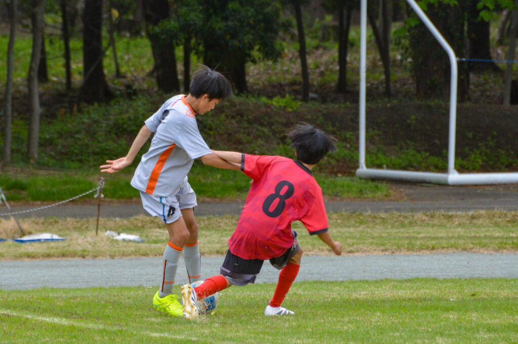 赤 FCリアル 選手 生徒 少年 少女 サッカー soccer