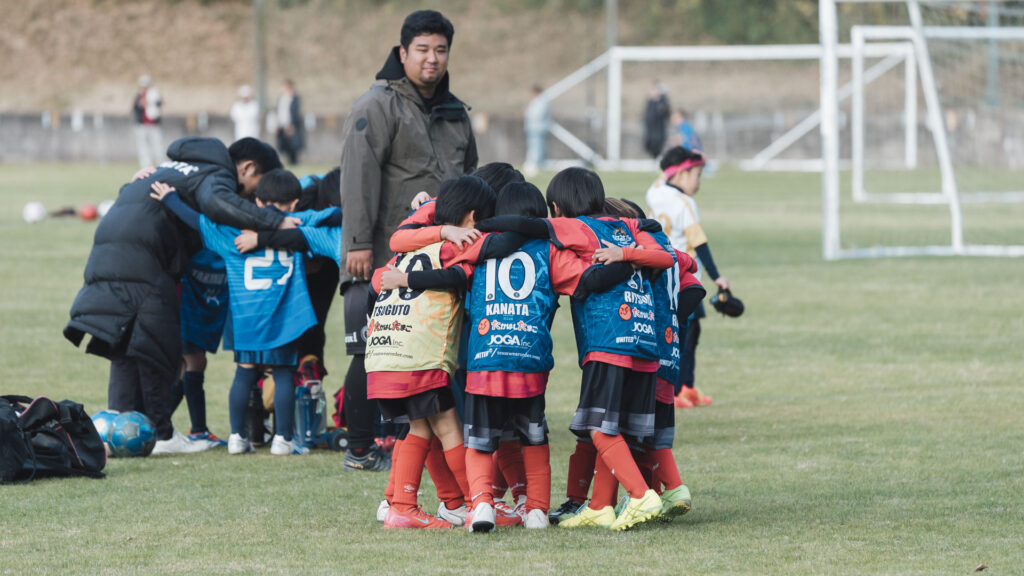 赤 FCリアル 選手 生徒 少年 少女 サッカー soccer